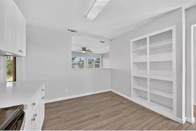 5615 Saint Claire Way, Citrus Heights, CA 95621 - Photo 8