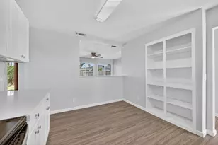 5615 St Claire Way, Citrus Heights, CA 95621 - Photo 8