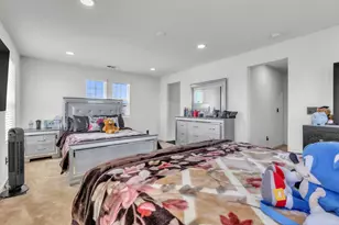 1807 W Woodward Ave, Manteca, CA 95337 - Photo 14