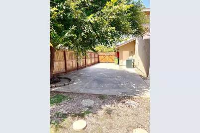 360 Mount Oso Avenue, Tracy, CA 95376 - Photo 30
