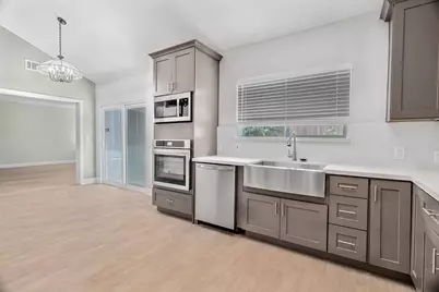 360 Mount Oso Avenue, Tracy, CA 95376 - Photo 12