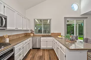 316 Thrush Ct, Roseville, CA 95747 - Photo 18