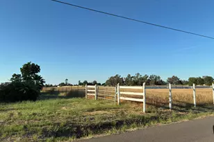 9661 Rogers Rd, Sacramento, CA 95829 - Photo 1