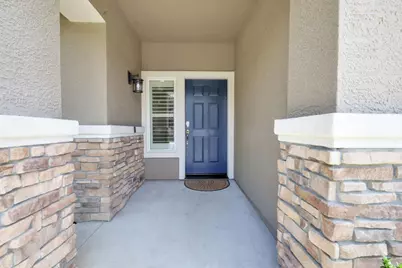 10112 Frank Greg Way, Elk Grove, CA 95757 - Photo 6
