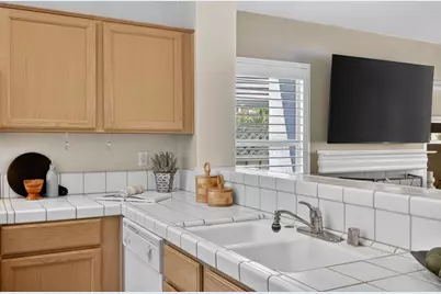 7019 Lost Lake Lane, Roseville, CA 95747 - Photo 10