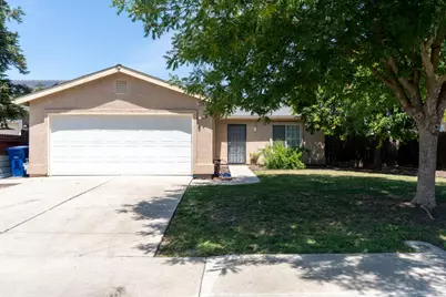 2166 McCurdy Street, Dos Palos, CA 93620 - Photo 2