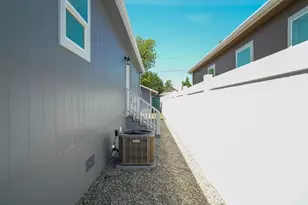 643 5th St, Willows, CA 95988 - Photo 18