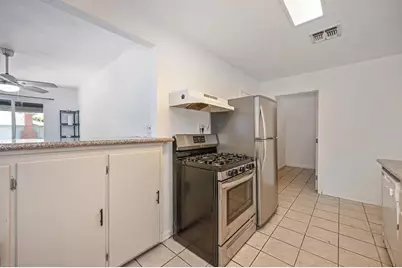 5629 49th Street, Sacramento, CA 95824 - Photo 22