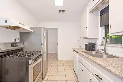 5629 49th Street, Sacramento, CA 95824 - Photo 18