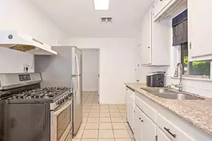 5629 49th St, Sacramento, CA 95824 - Photo 18