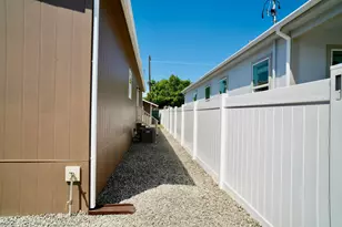 645 5th St, Willows, CA 95988 - Photo 12