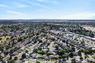 5700 Revelstok Dr, Sacramento, CA 95842 - Photo 52
