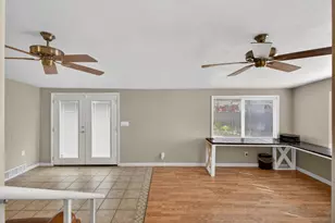 5700 Revelstok Dr, Sacramento, CA 95842 - Photo 20