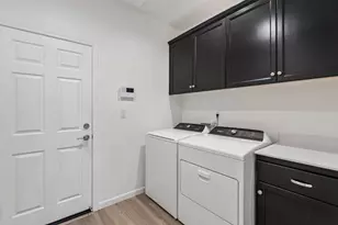 870 W Main St, Winters, CA 95694 - Photo 32