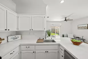 7775 Dersingham Dr, Sacramento, CA 95829 - Photo 24