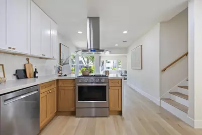 846 Vallejo Way, Sacramento, CA 95818 - Photo 6