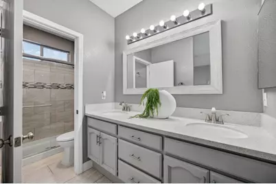 7915 Neyland Way, Sacramento, CA 95829 - Photo 34