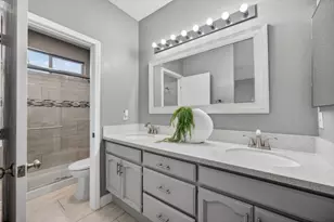 7915 Neyland Way, Sacramento, CA 95829 - Photo 34
