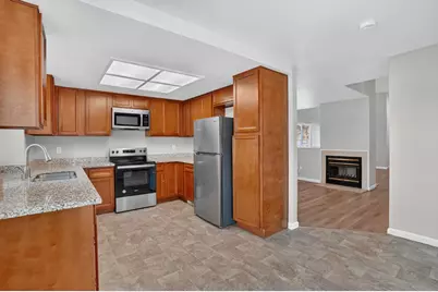167 Creekside Circle, Sacramento, CA 95823 - Photo 8