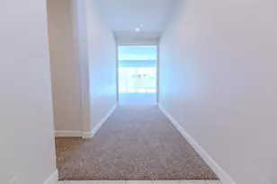 566 Albany St, Lathrop, CA 95330 - Photo 2