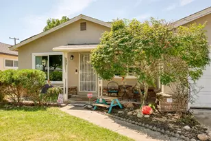 252 E Clinton Ave, Atwater, CA 95301 - Photo 2