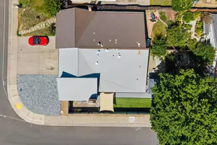 10735 Sterling Wood Way, Rancho Cordova, CA 95670 - Photo 28