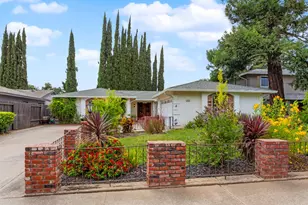 2650 Water Tree Way, Sacramento, CA 95826 - Photo 2