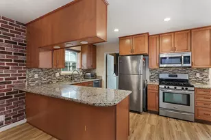 2650 Water Tree Way, Sacramento, CA 95826 - Photo 4
