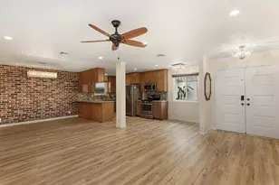 2650 Water Tree Way, Sacramento, CA 95826 - Photo 12