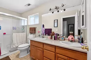 18960 Nugget Way, Plymouth, CA 95669 - Photo 16