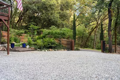 5086 Woodland Drive, Placerville, CA 95667 - Photo 12