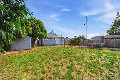 1820 E 23rd Street, Merced, CA 95340 - Photo 22