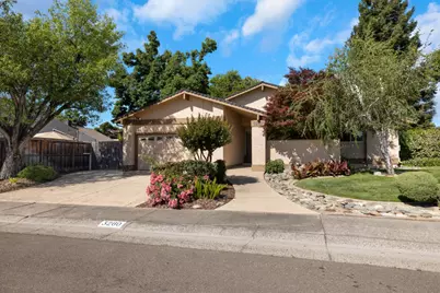 3260 Mission Way, Rocklin, CA 95677 - Photo 2
