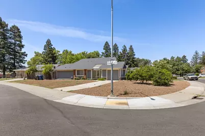 8312 Fintown Court, Sacramento, CA 95828 - Photo 2