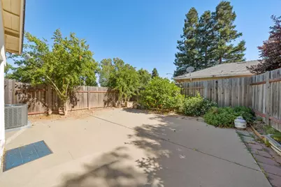 8312 Fintown Court, Sacramento, CA 95828 - Photo 28