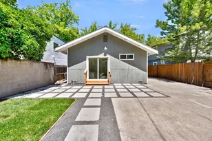 1756 Vallejo Way, Sacramento, CA 95818 - Photo 24