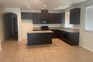 651 Pinelli Dr, Los Banos, CA 93635 - Photo 2