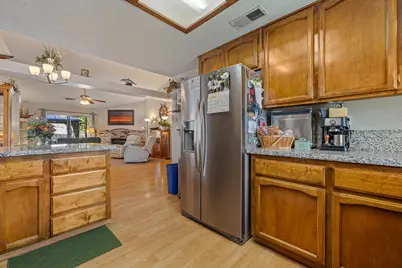 1121 Raymond Drive, Modesto, CA 95351 - Photo 14