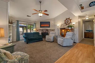 1121 Raymond Drive, Modesto, CA 95351 - Photo 16