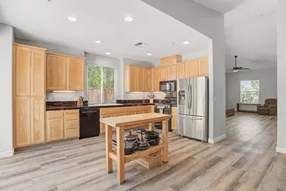 733 W Main Street, Winters, CA 95694 - Photo 8