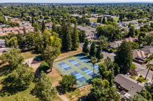 945 Sierra Park Ln, Sacramento, CA 95864 - Photo 56