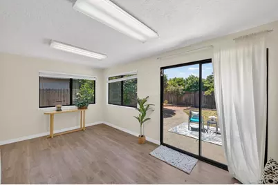 7382 Farm Dale Way, Sacramento, CA 95831 - Photo 32