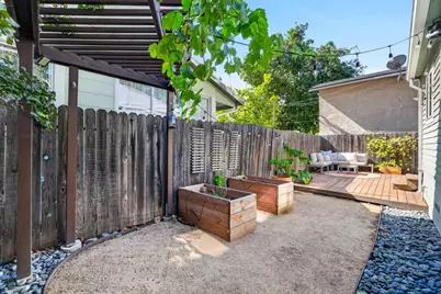 305 21st Street, Sacramento, CA 95811 - Photo 36