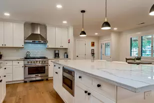 4025 Crondall Dr, Sacramento, CA 95864 - Photo 14