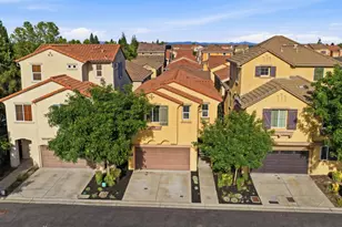 2124 Camino Real Way, Roseville, CA 95747 - Photo 2