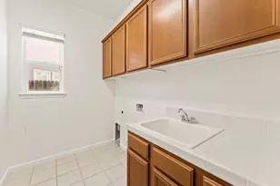 5816 Da Vinci Way, Sacramento, CA 95835 - Photo 32