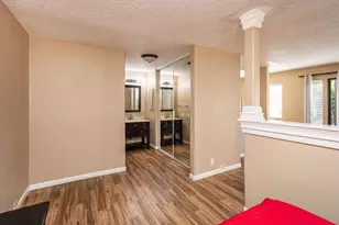 820 E Woodside Ln, Sacramento, CA 95825 - Photo 18