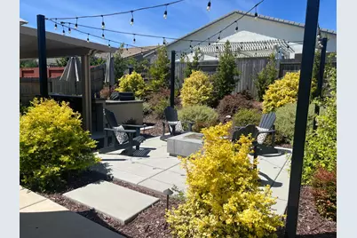 720 Riley Way, Lincoln, CA 95648 - Photo 2
