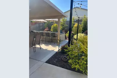 720 Riley Way, Lincoln, CA 95648 - Photo 4