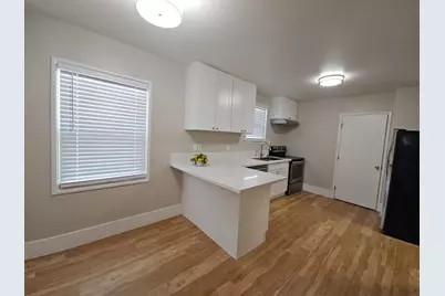 2017 30th Street, Sacramento, CA 95817 - Photo 6